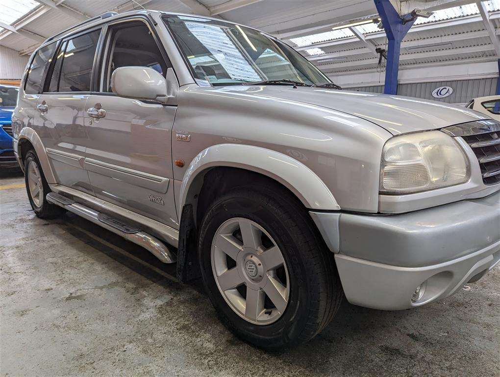 <p>2003 SUZUKI GRAND VITARA XL-7 V6 AUTO</p>