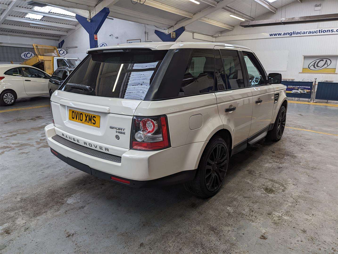 <p>2010 LAND ROVER RANGE ROVER SP HSE TDV6 AUTO *SOLD</p>