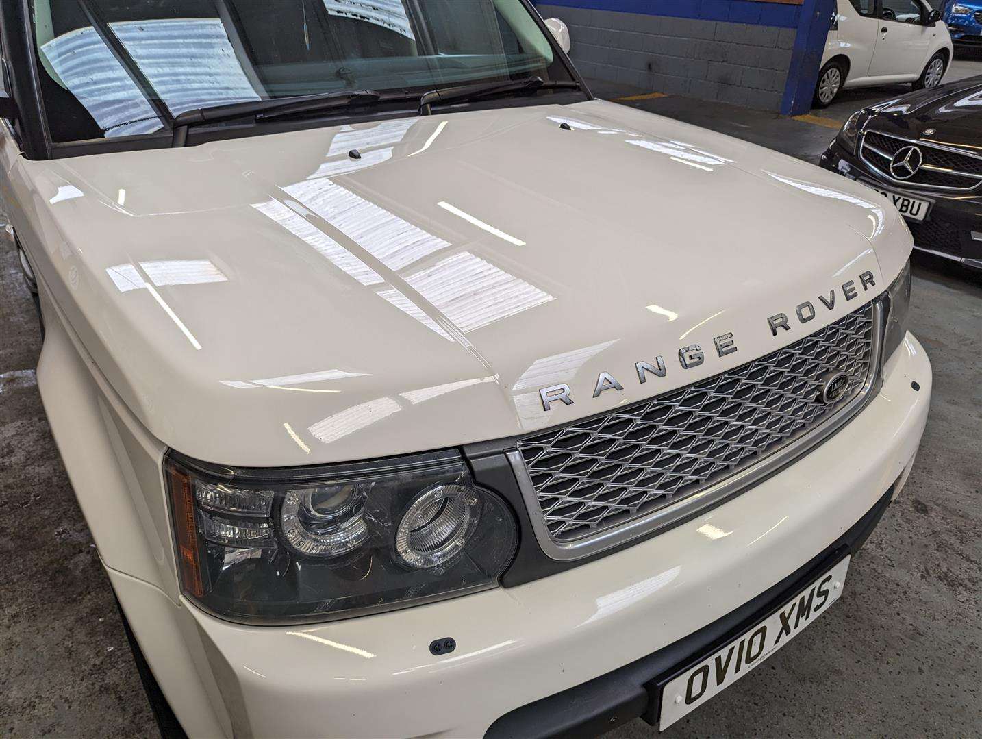 <p>2010 LAND ROVER RANGE ROVER SP HSE TDV6 AUTO *SOLD</p>