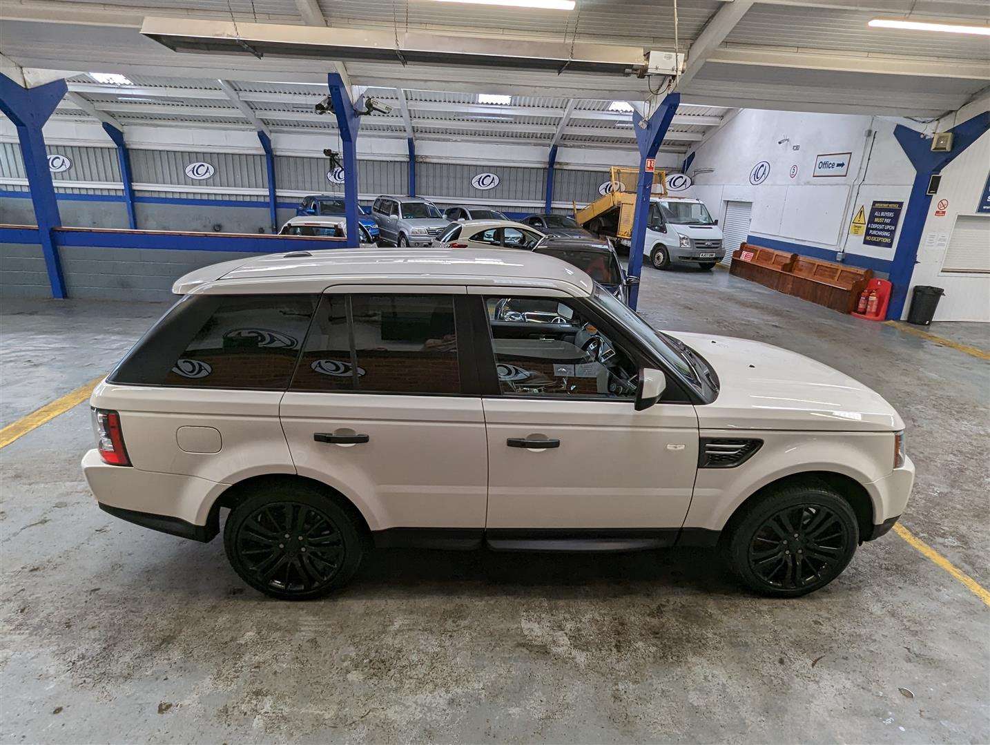 <p>2010 LAND ROVER RANGE ROVER SP HSE TDV6 AUTO *SOLD</p>