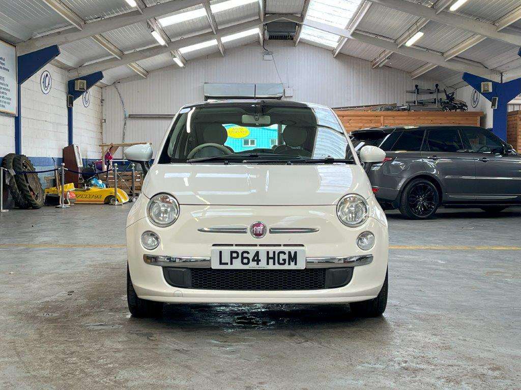 <p>2015 FIAT 500 LOUNGE *SOLD</p>