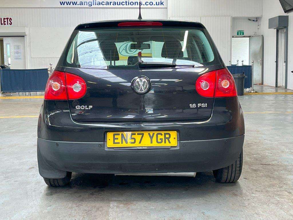 <p>2008 VOLKSWAGEN GOLF MATCH FSI 115 AUTO</p>