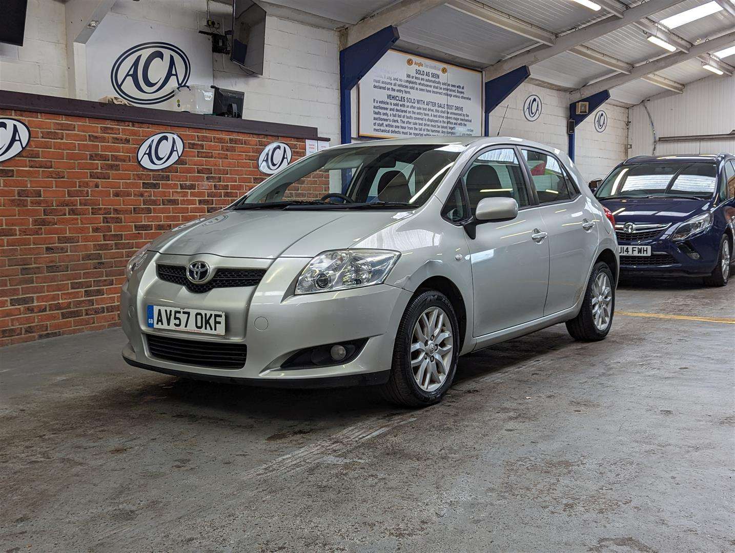 <p>2007 TOYOTA AURIS TR VVT-I *SOLD</p>