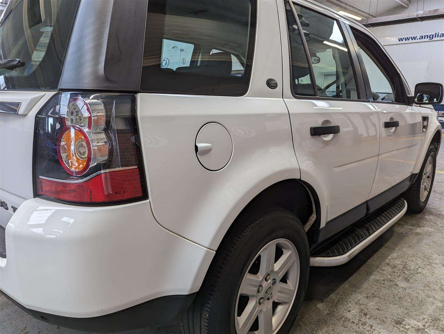 <p>2013 LAND ROVER FREELANDER GS TD4</p>