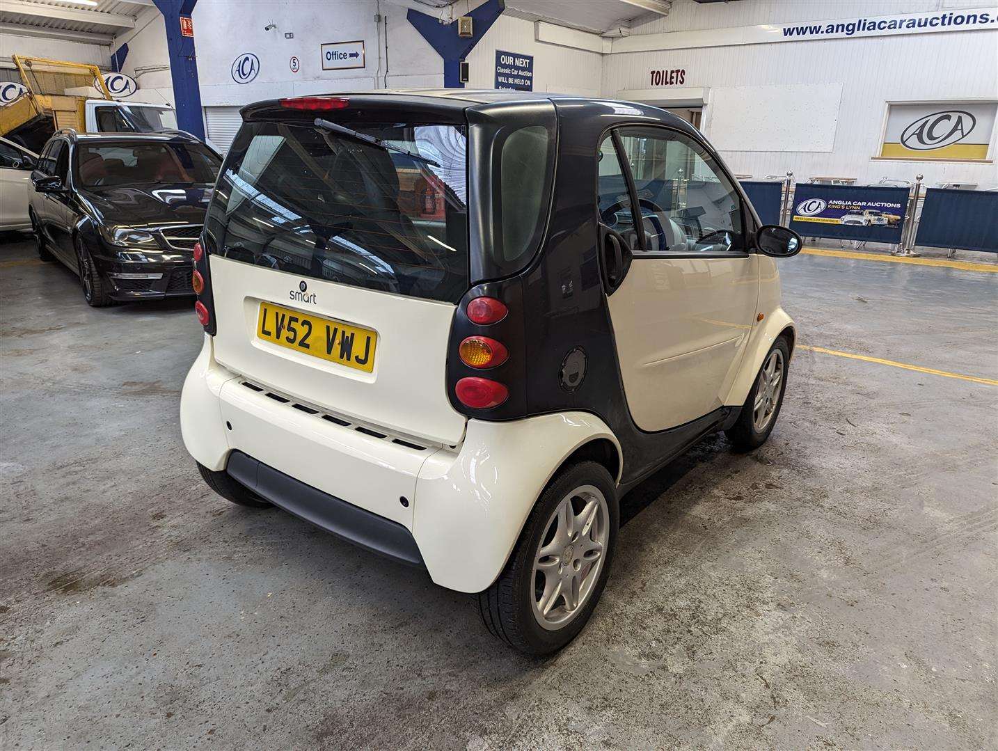 <p>2003 SMART CITY PULSE 50 SEMI-AUTO *SOLD</p>