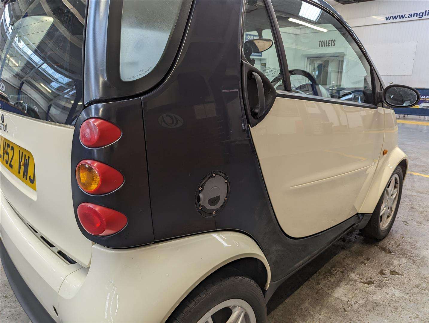 <p>2003 SMART CITY PULSE 50 SEMI-AUTO *SOLD</p>