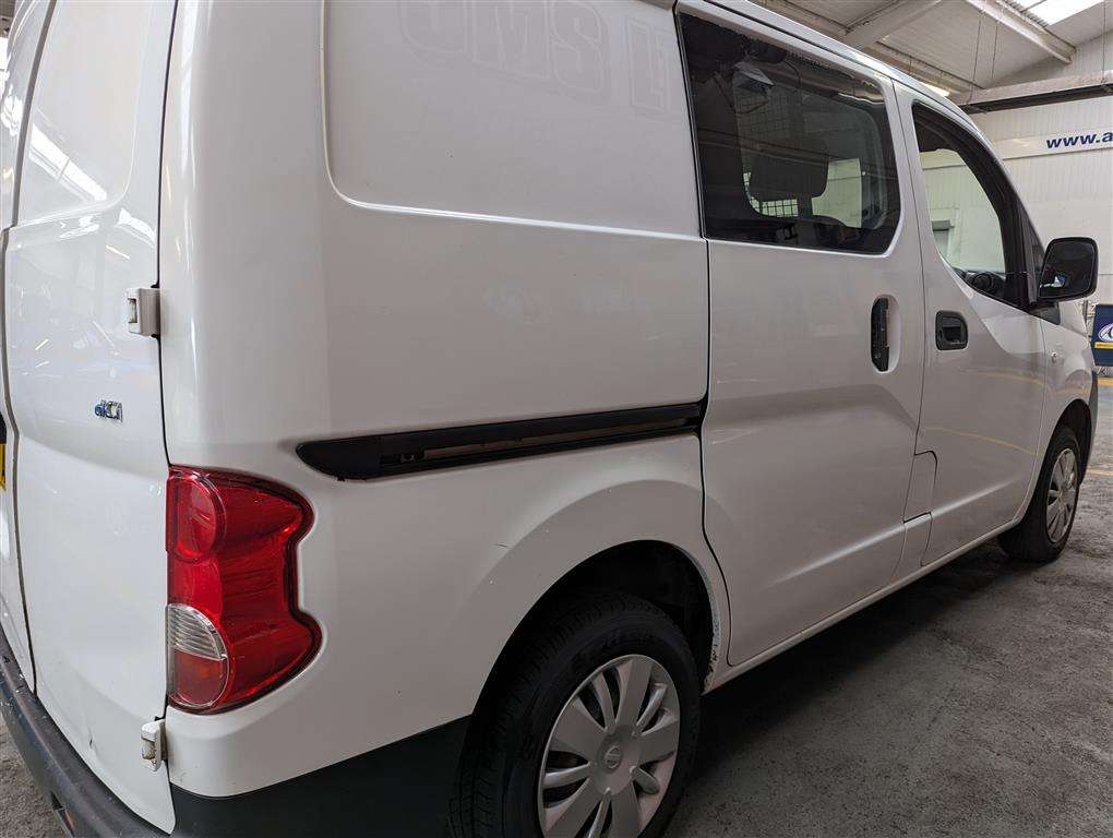 <p>2015 NISSAN NV200 ACENTA DCI</p>