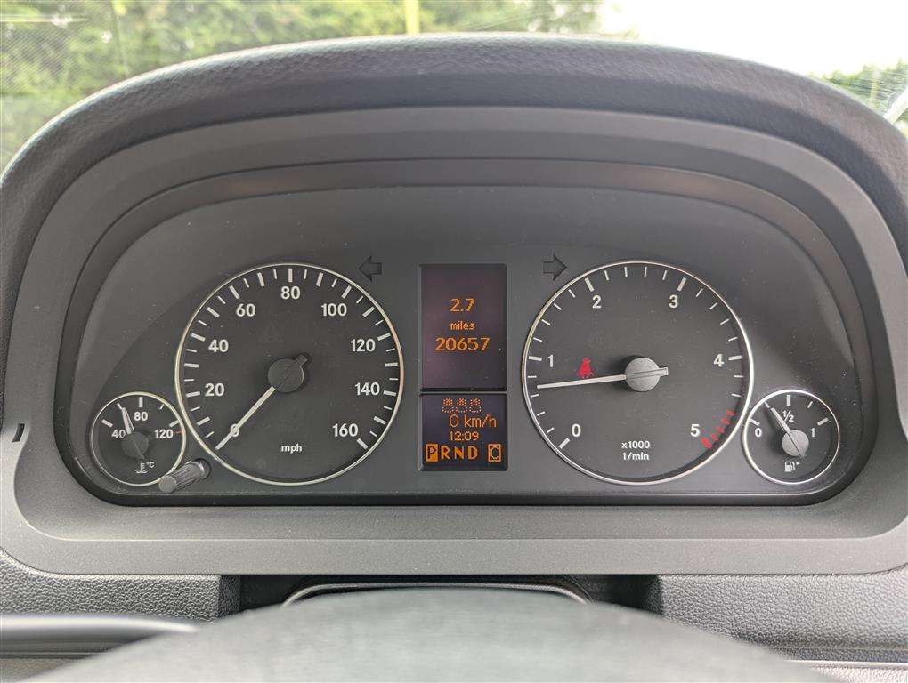 <p>2007 MERCEDES A180CDI AVANTGARDE SE CVT</p>