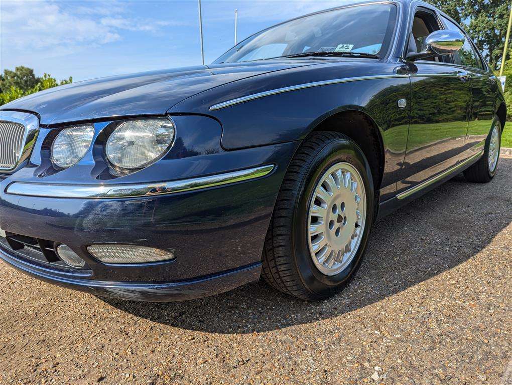 <p>2002 ROVER 75 CONNOISSEUR CDT SE AUTO</p>