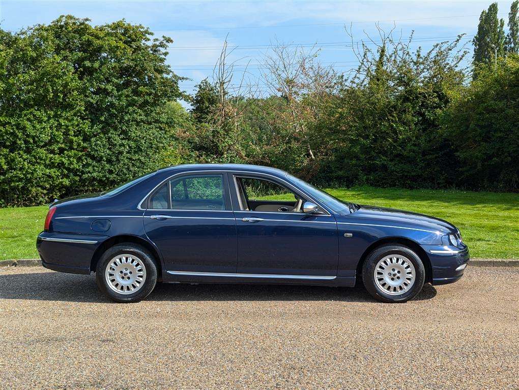 <p>2002 ROVER 75 CONNOISSEUR CDT SE AUTO</p>