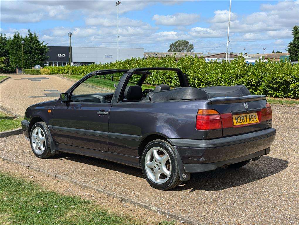 <p>1995 VOLKSWAGEN GOLF CABRIOLET</p>