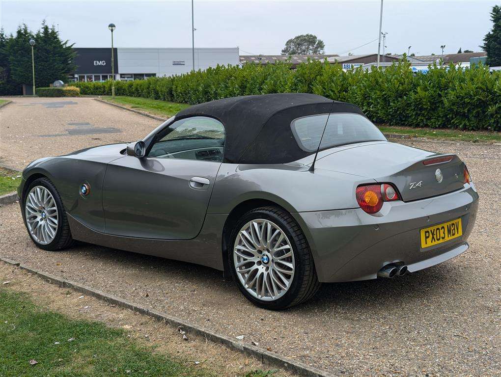 <p>2003 BMW Z4 2.5I</p>