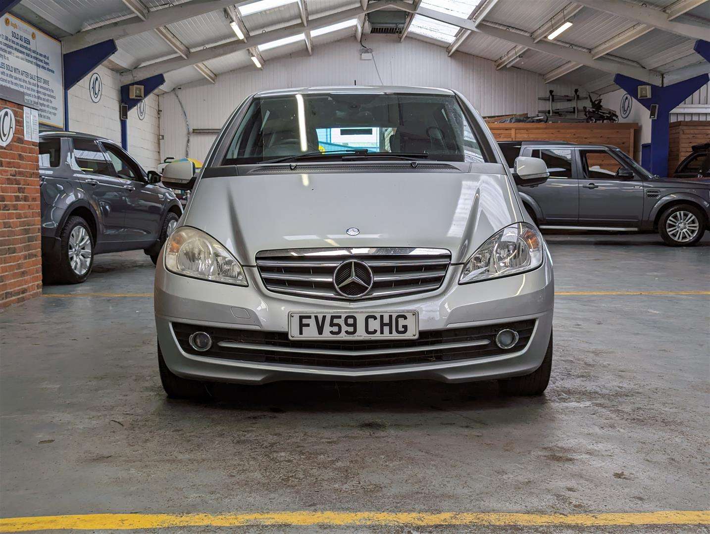 <p>2009 MERCEDES-BENZ A160 ELEGANCE SE CVT</p>