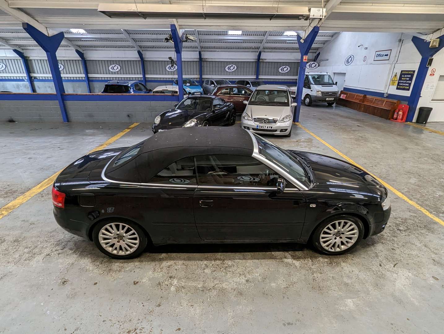 <p>2007 AUDI A4 1.8T</p>