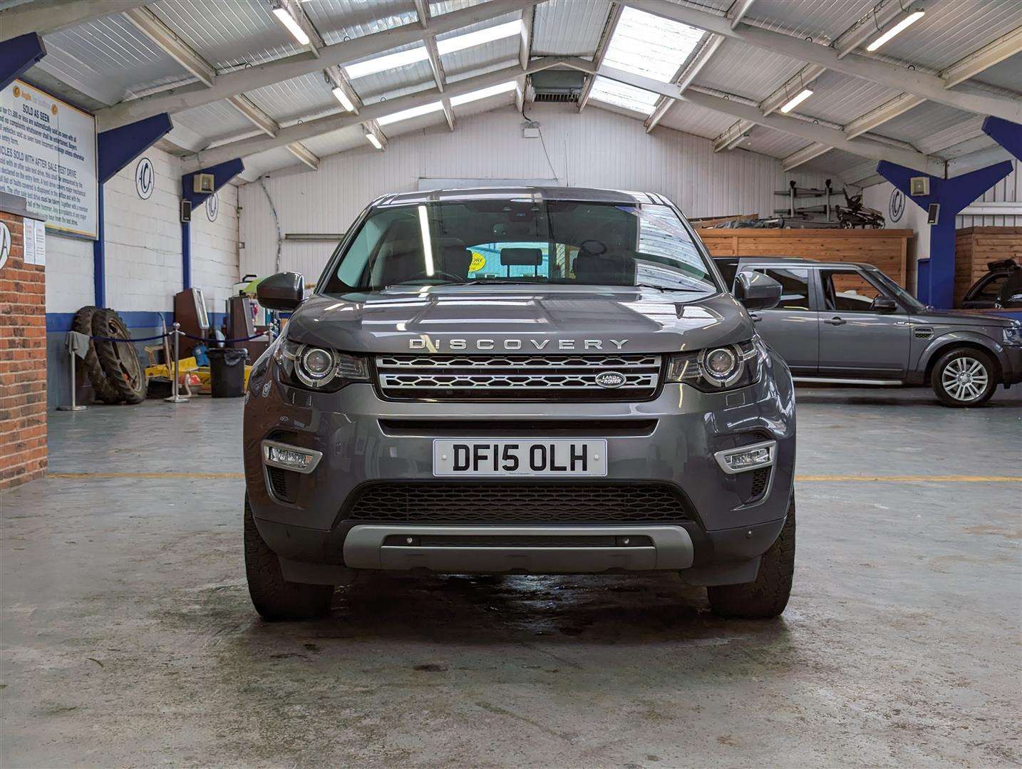 <p>2015 LAND ROVER DISCOVERY SPORT LUX HSE S</p>