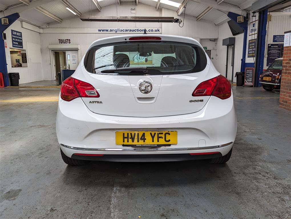 <p>2014 VAUXHALL ASTRA TECH LINE CDTI ECOF</p>