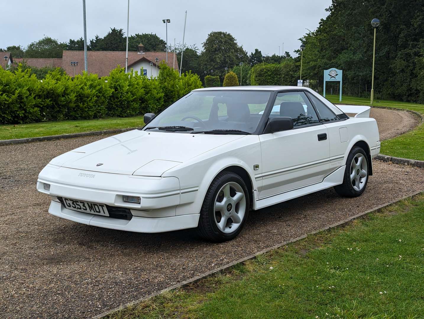 <p>1990 TOYOTA MR2&nbsp;</p>