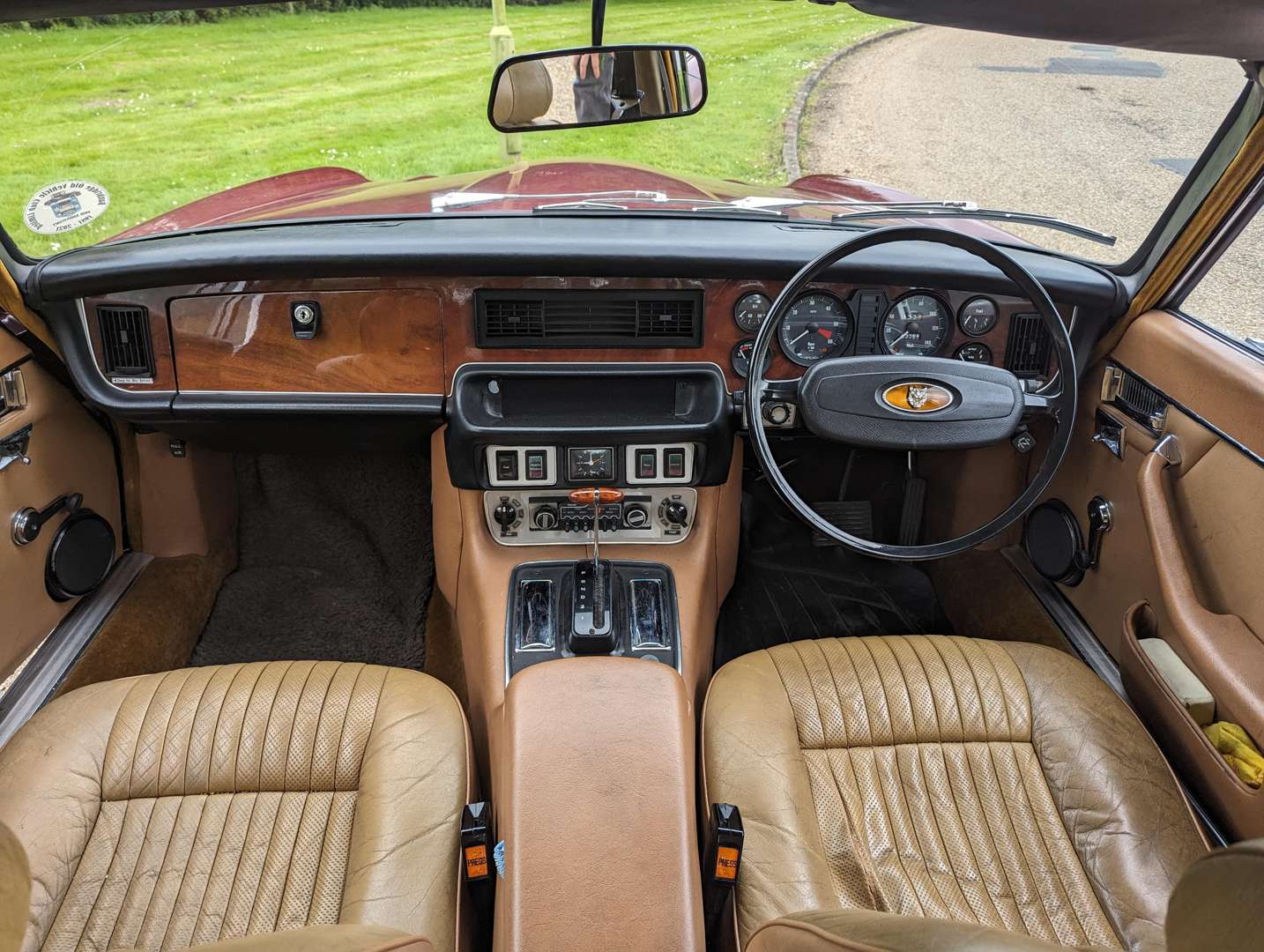 <p>1977 JAGUAR XJ 3.4 AUTO&nbsp;</p>