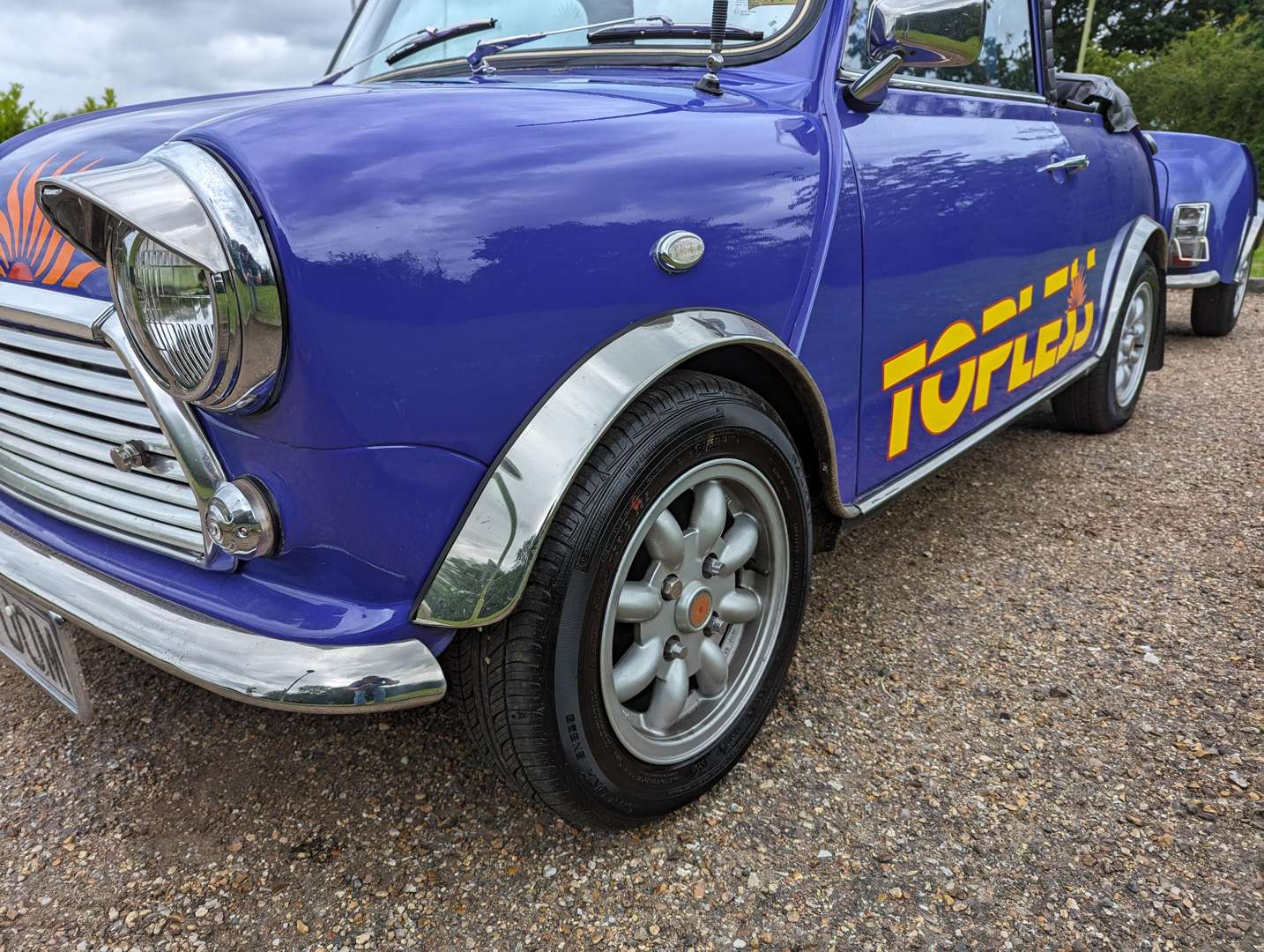 <p>1988 AUSTIN MINI TOPLESS&nbsp;</p>