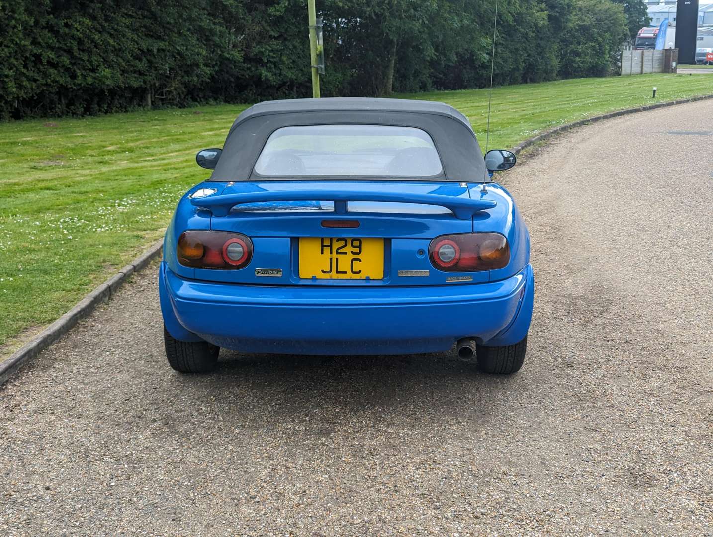 <p>1991 MAZDA MX-5</p>