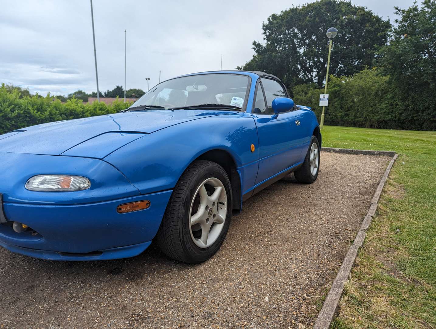 <p>1991 MAZDA MX-5</p>