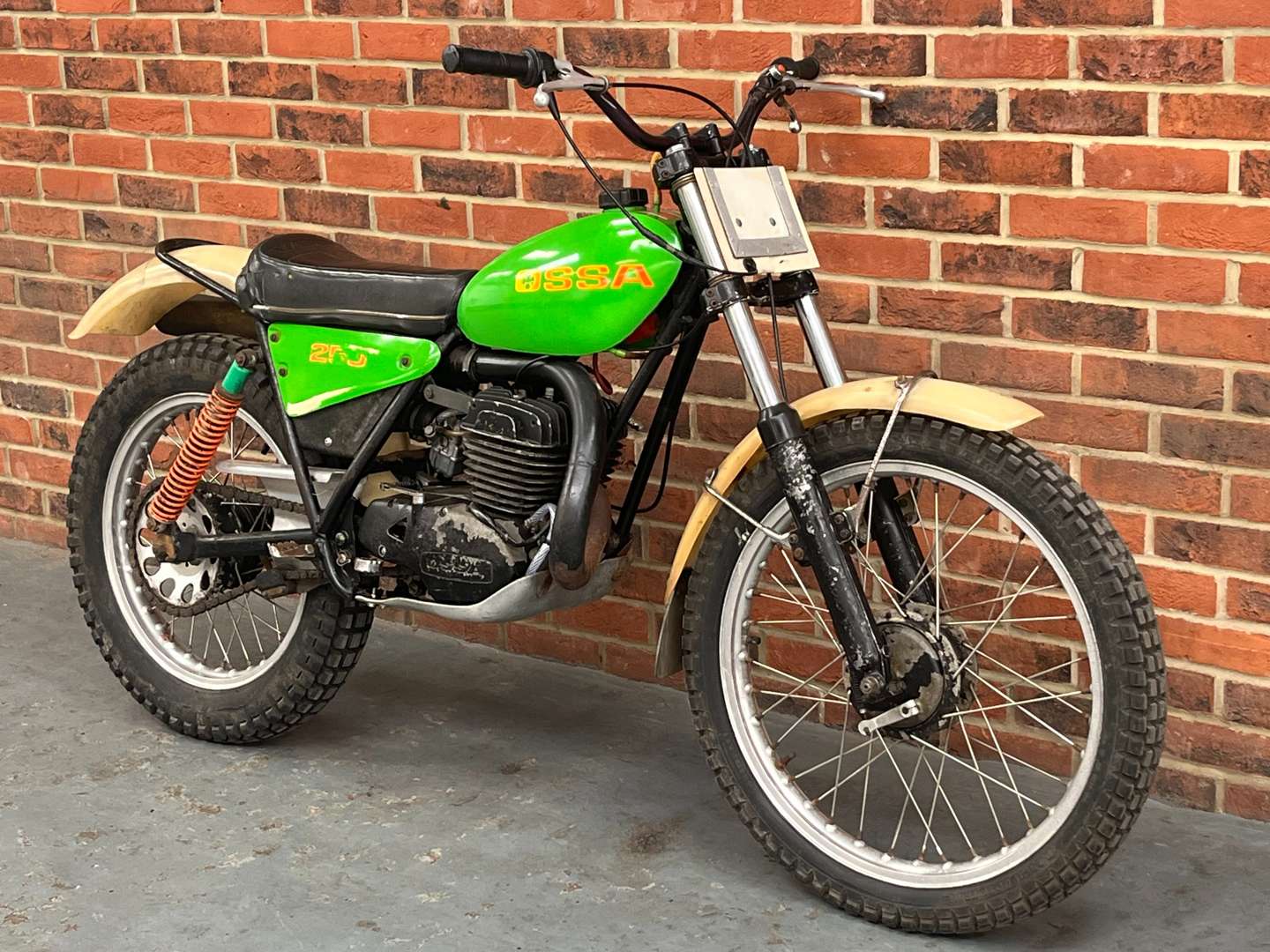 <p>1974 OSSA 250CC TRIALS&nbsp;</p>