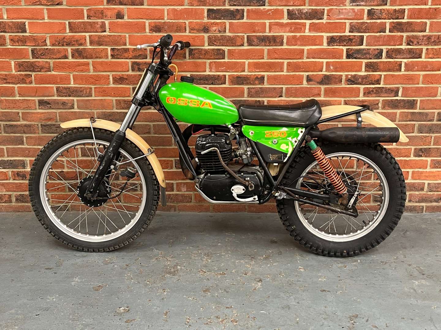 <p>1974 OSSA 250CC TRIALS&nbsp;</p>