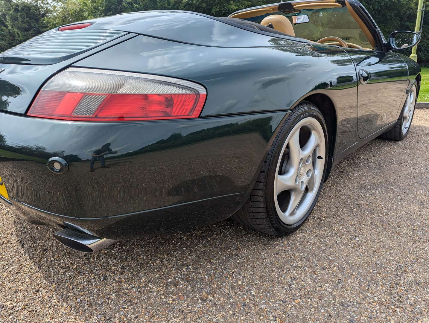 <p>2000 PORSCHE (996) 911 C4 3.4 TIPTRONIC S CONVERTIBLE&nbsp;</p>