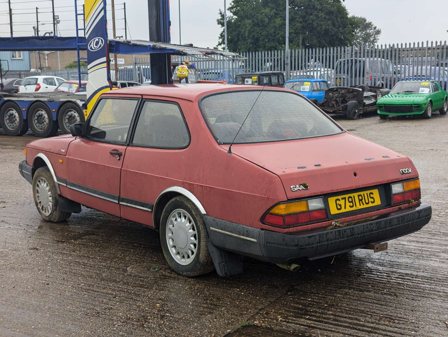 <p>1990 SAAB 900 I&nbsp;</p>