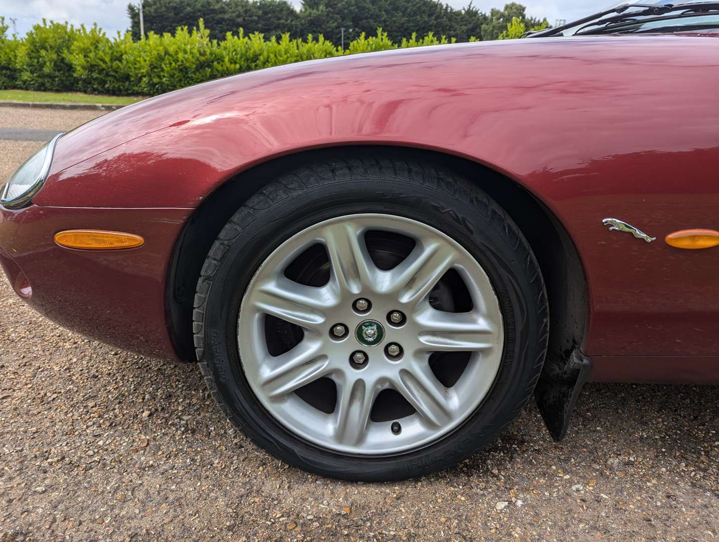 <p>1999 JAGUAR XK8 4.0 CONVERTIBLE AUTO</p>