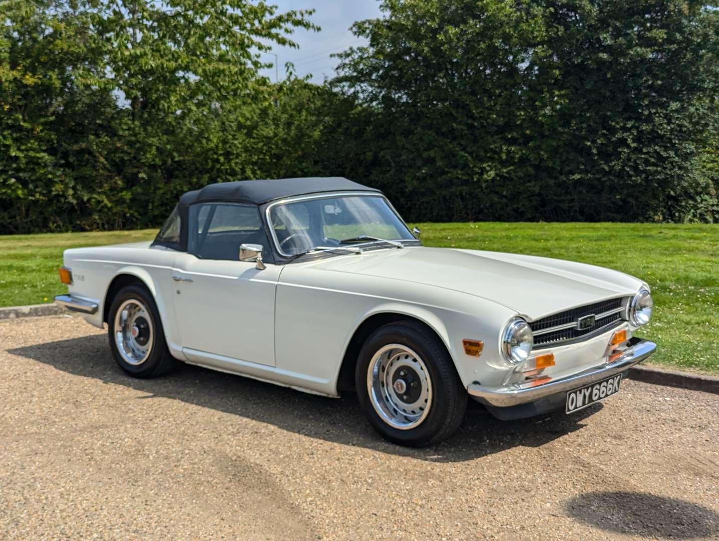 <p>1972 TRIUMPH TR6&nbsp;</p>