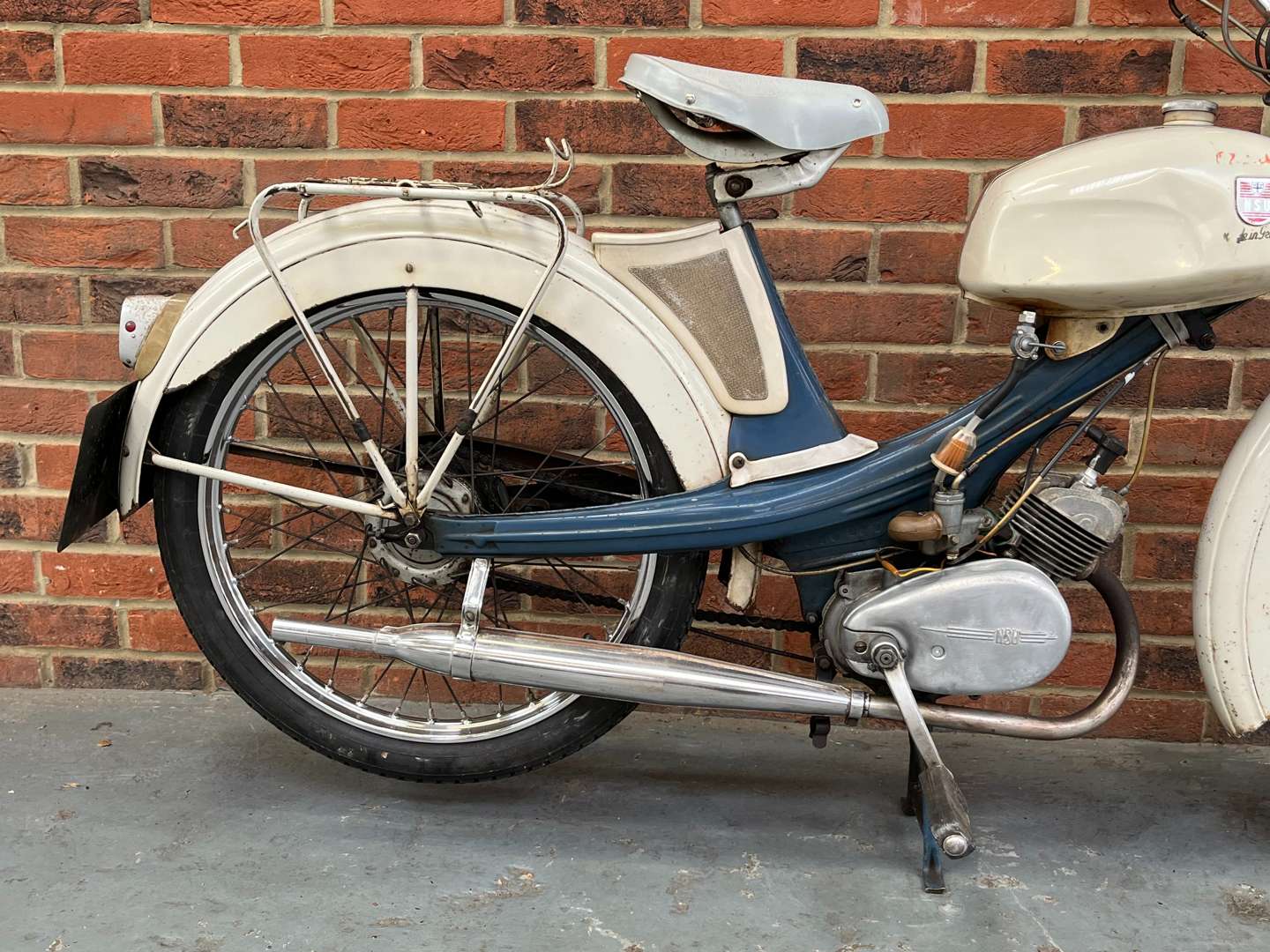 <p>1964 NSU QUICKLY 50CC</p>