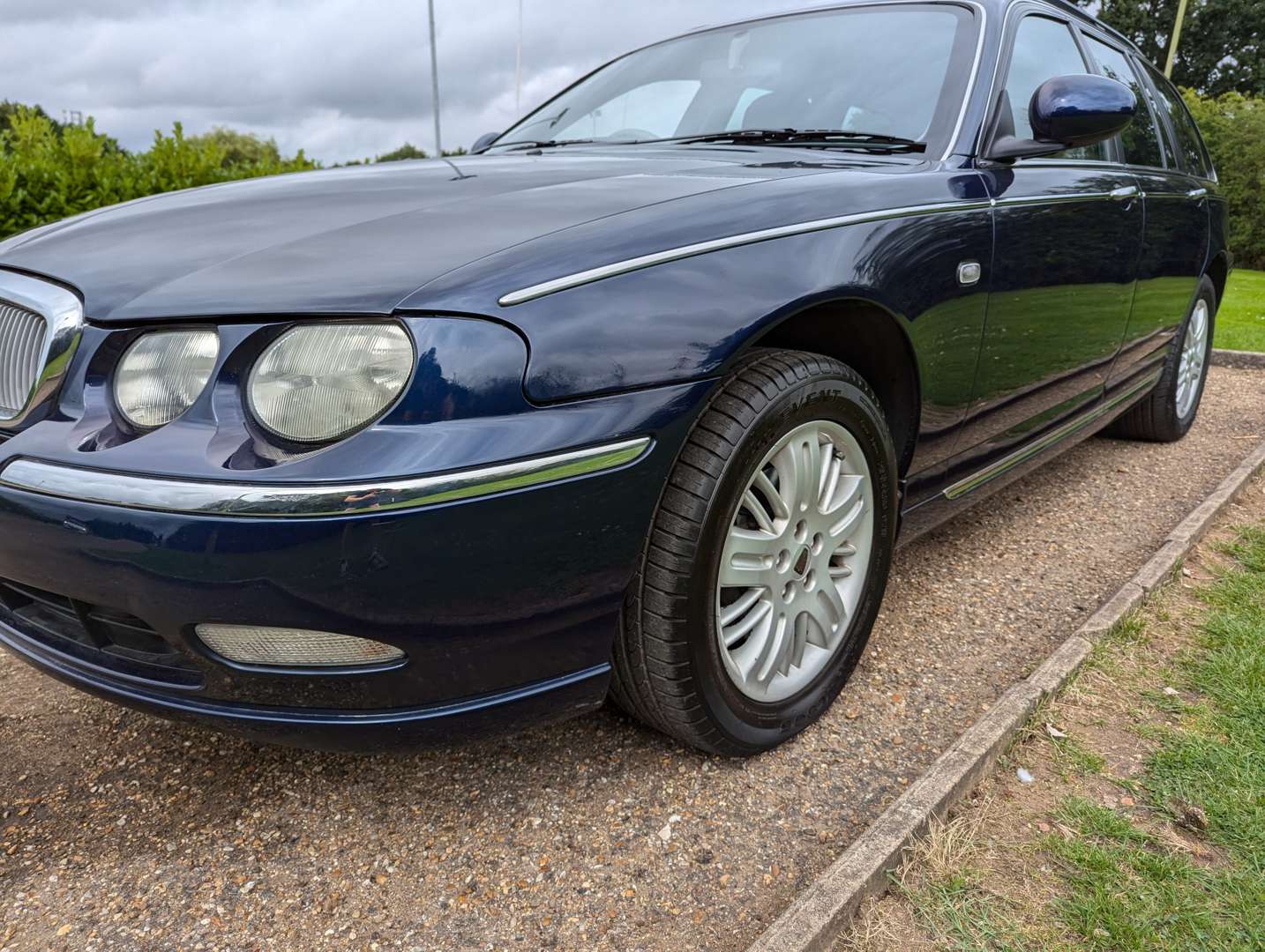 <p>2003 ROVER 75 CLUB 1.8 SE TURBO TOURER AUTO</p>