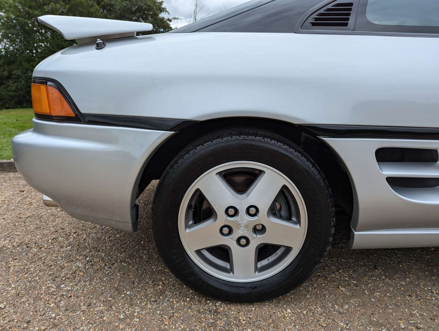 <p>1997 TOYOTA MR2 GT 16V T-BAR 1 OWNER 18,332 MILES</p>