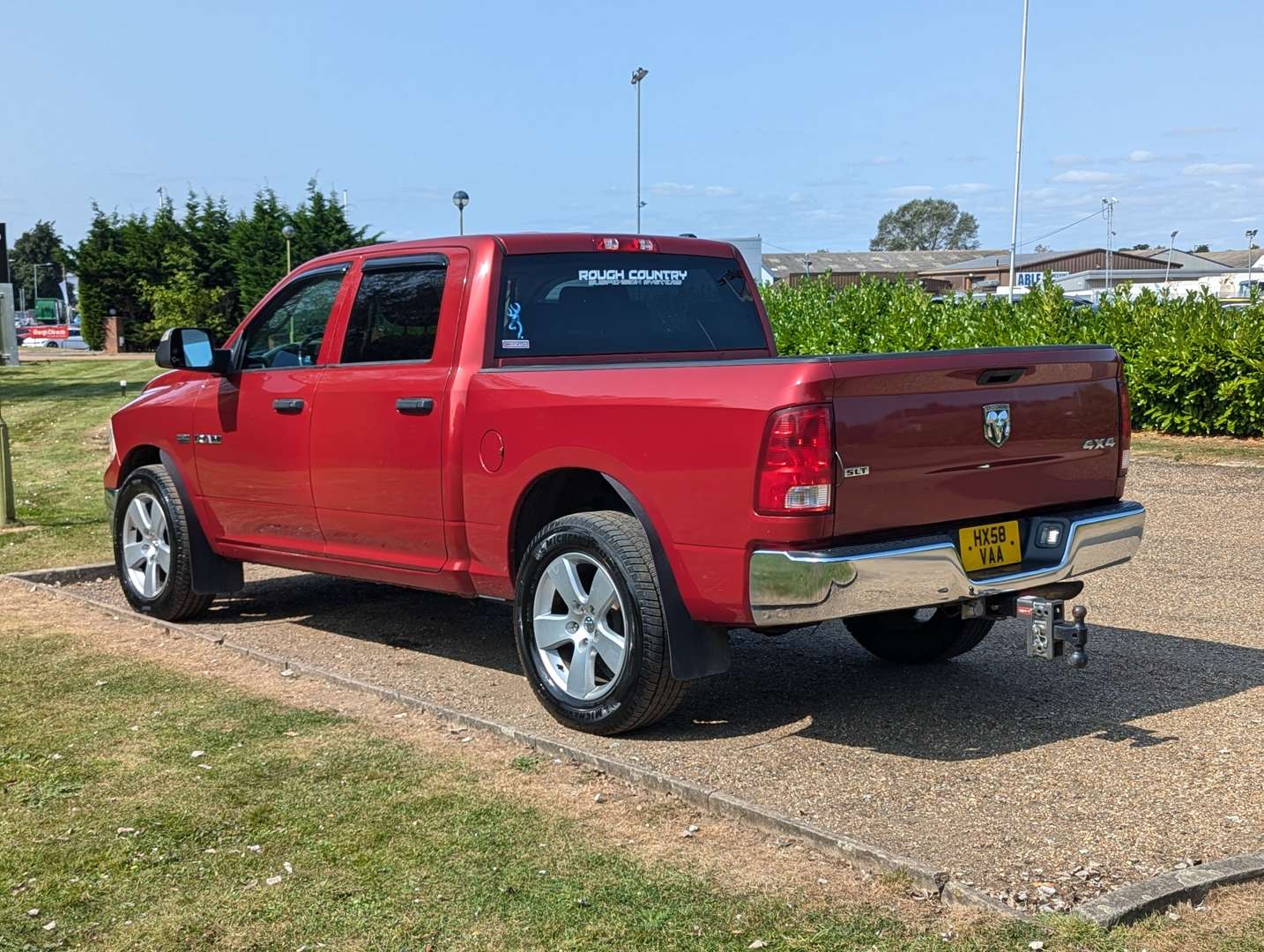 <p>2009 DODGE RAM 1500 5.7 HEMI “400BHP” 4 X 4 PICK-UP LHD</p>