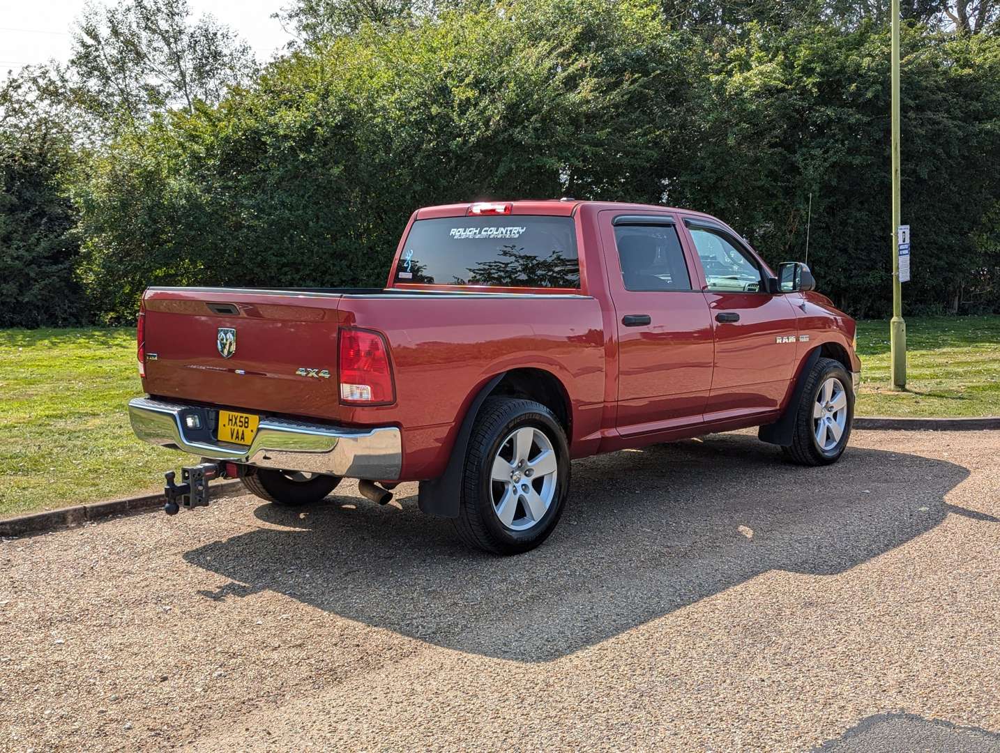 <p>2009 DODGE RAM 1500 5.7 HEMI “400BHP” 4 X 4 PICK-UP LHD</p>