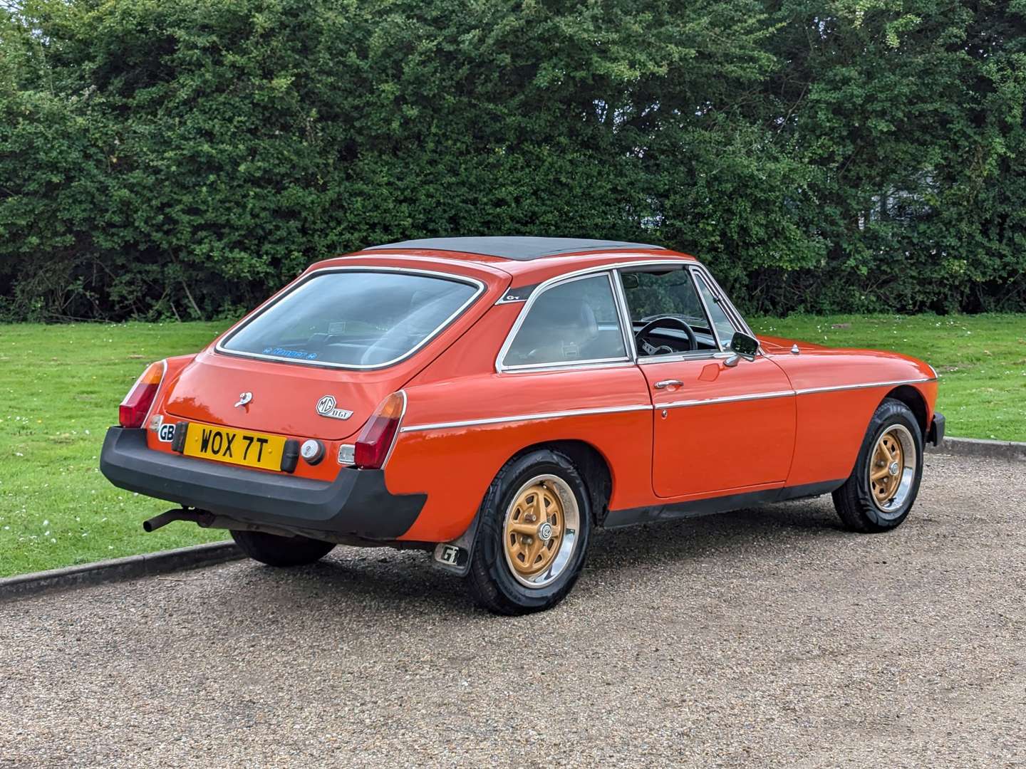 <p>1978 MG B GT&nbsp;</p>