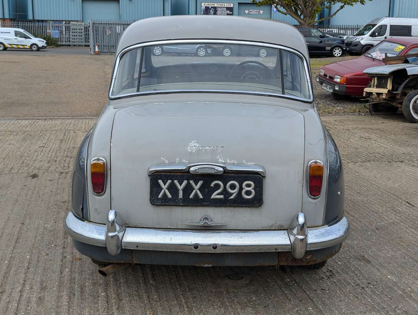 <p>1959 ROVER P4 100</p>