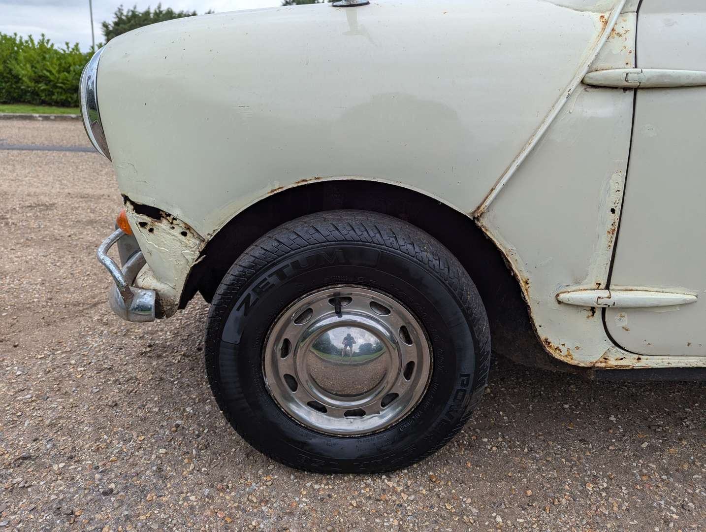 <p>1964 AUSTIN MINI TRAVELLER&nbsp;</p>