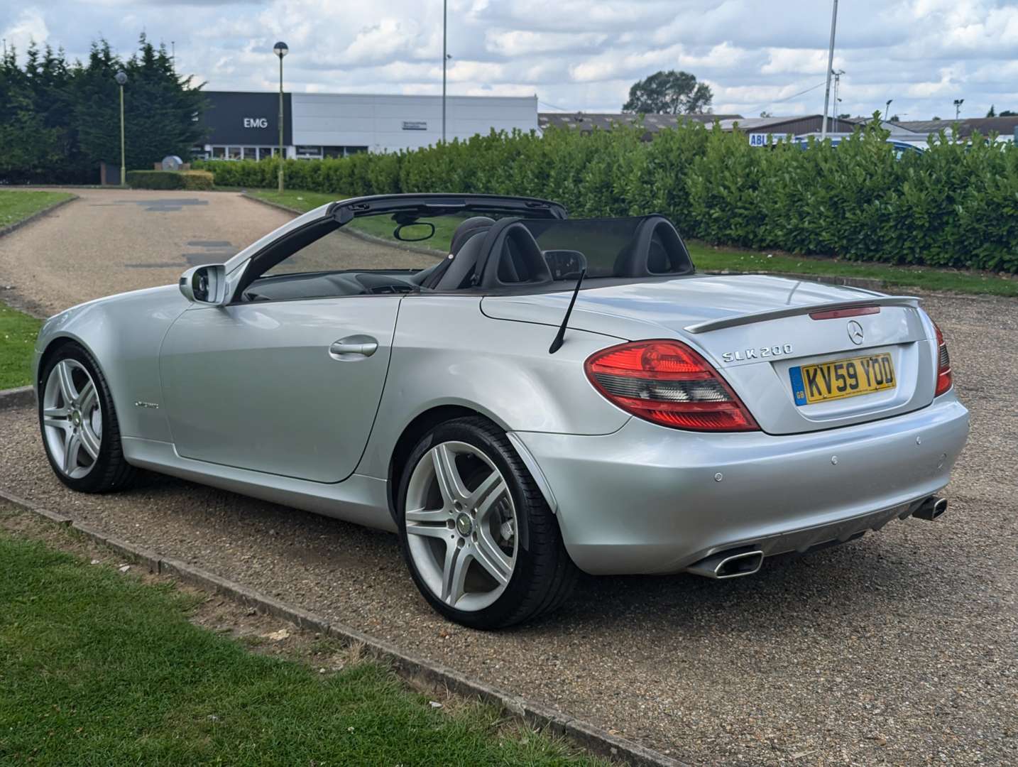 <p>2009 MERCEDES SLK 200 KOMPRESSOR AUTO</p>