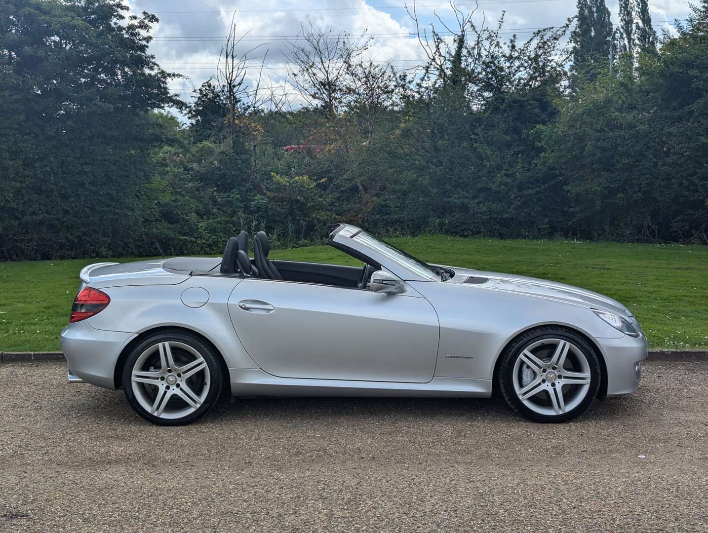 <p>2009 MERCEDES SLK 200 KOMPRESSOR AUTO</p>