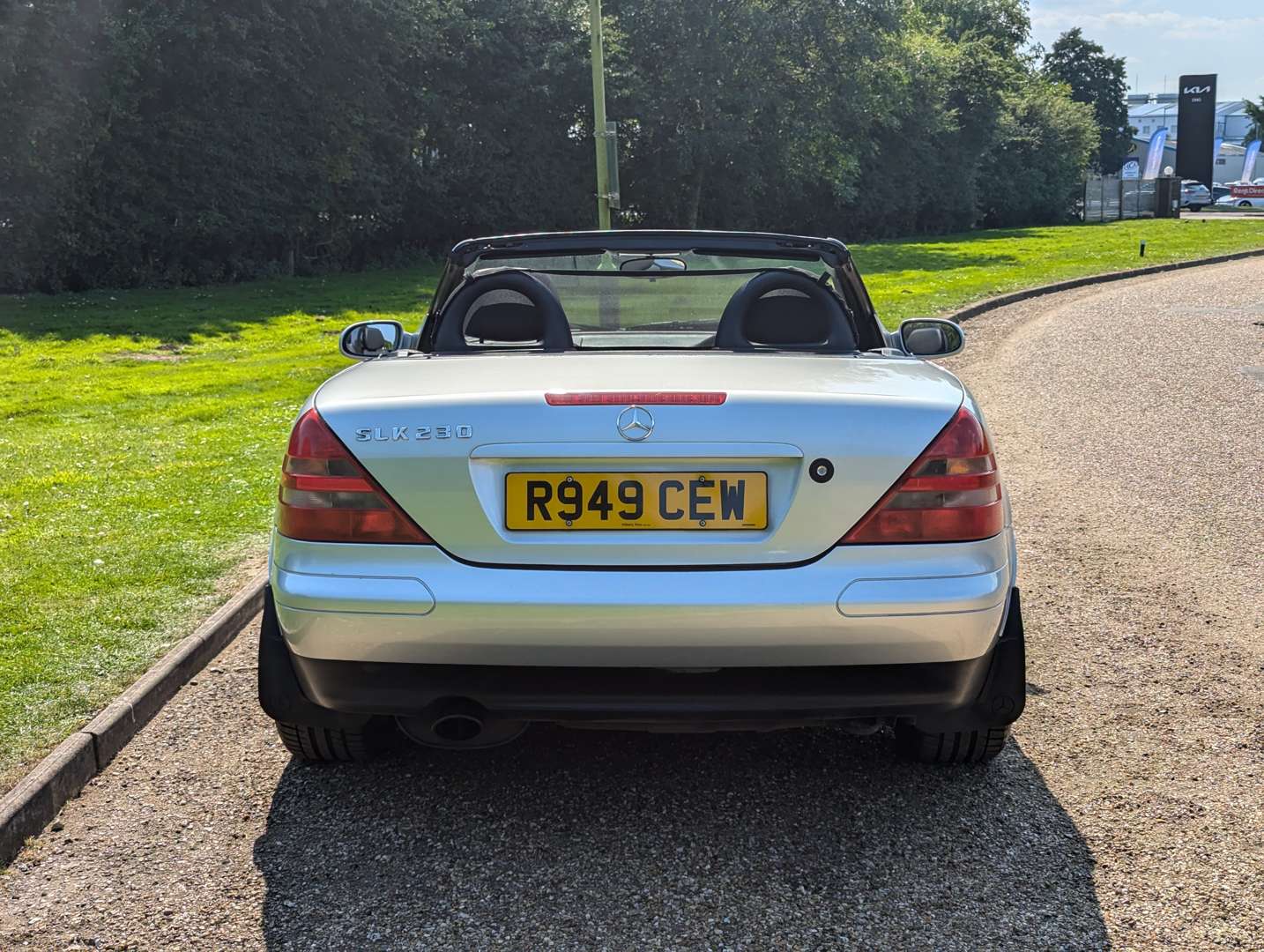 <p>1997 MERCEDES SLK 230 KOMPRESSOR AUTO</p>