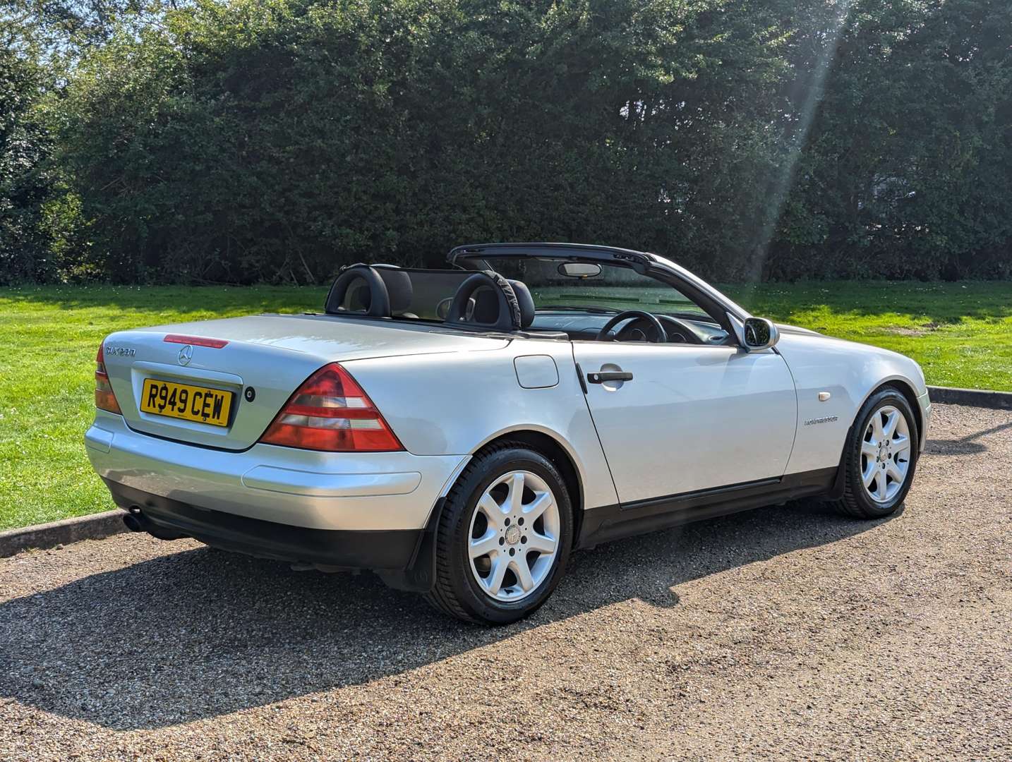 <p>1997 MERCEDES SLK 230 KOMPRESSOR AUTO</p>