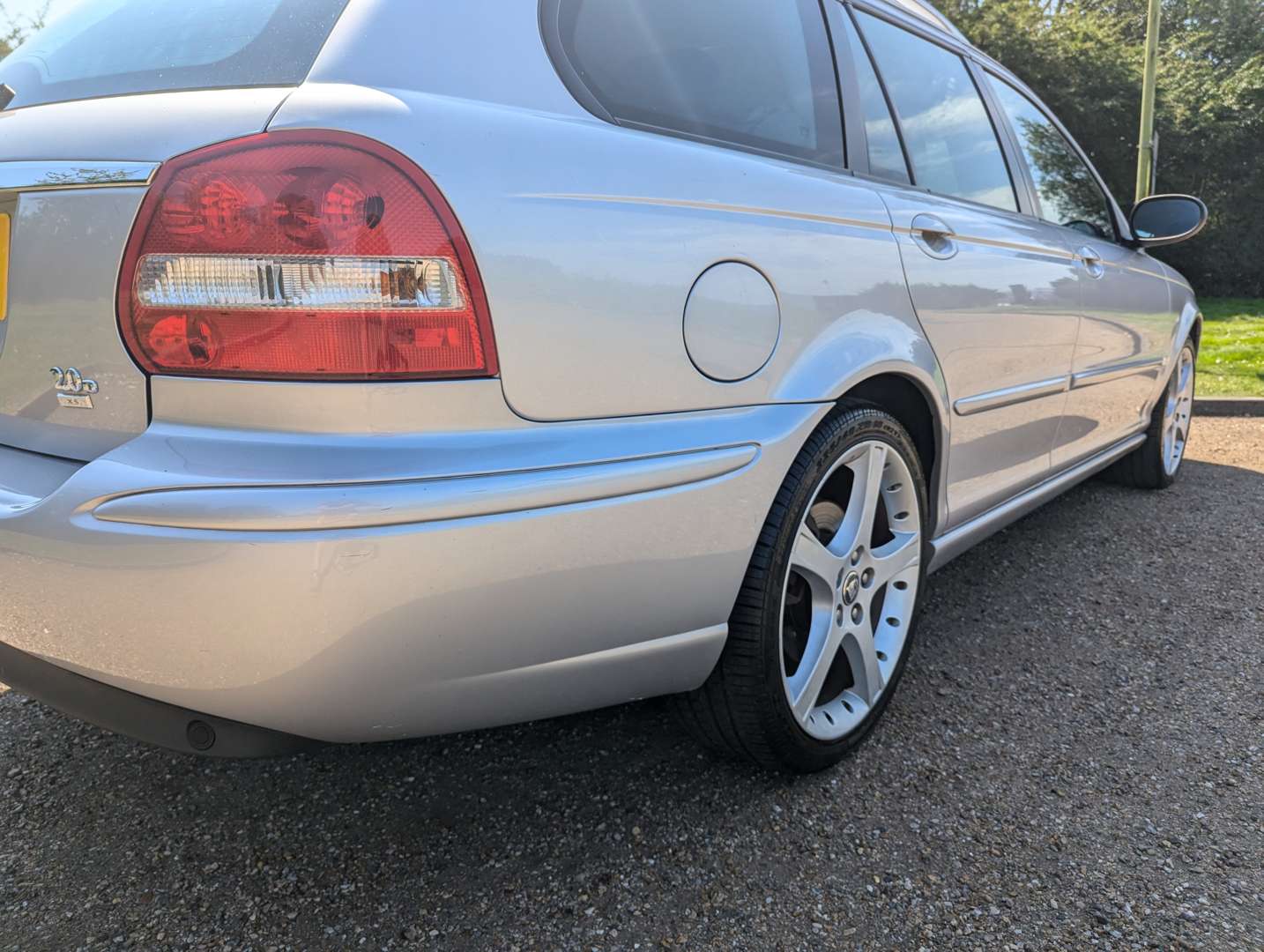 <p>2000 JAGUAR X-TYPE XS LE D ESTATE&nbsp;</p>