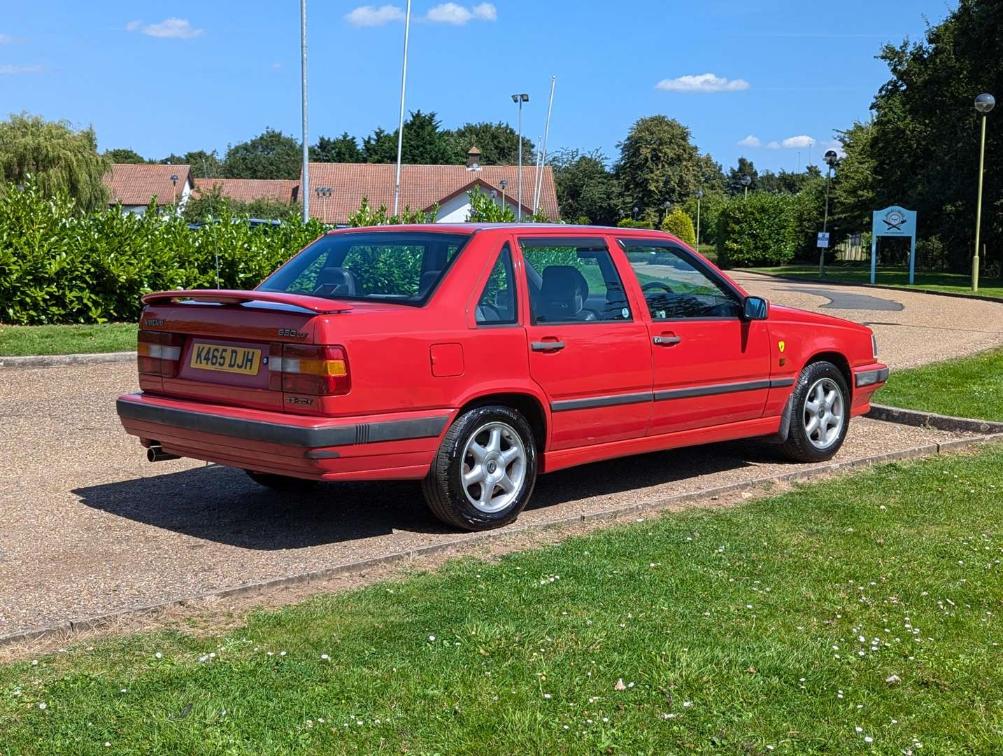 <p>1993 VOLVO 850 GLT</p>