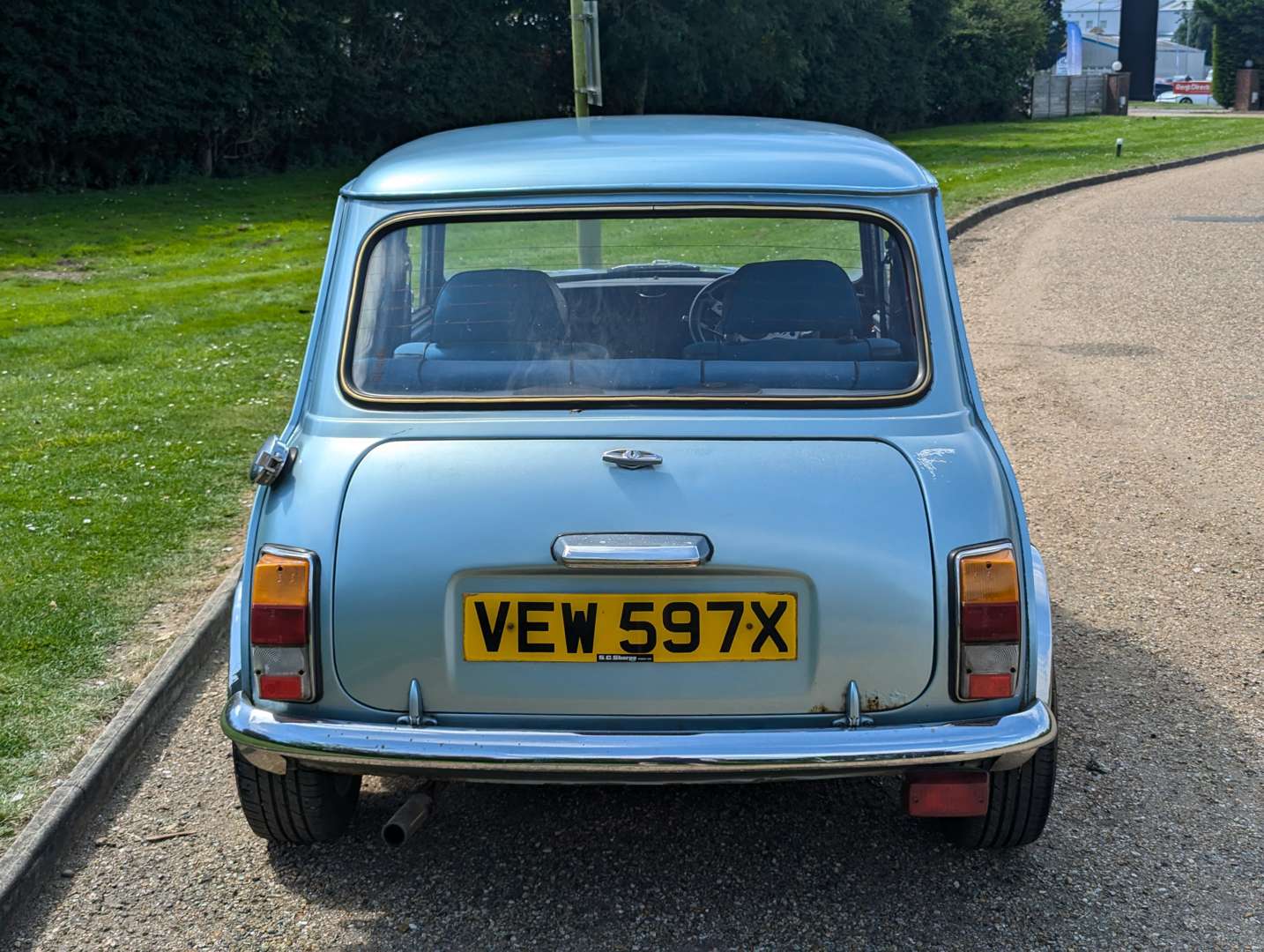 <p>1982 AUSTIN MINI 1000 HLE</p>