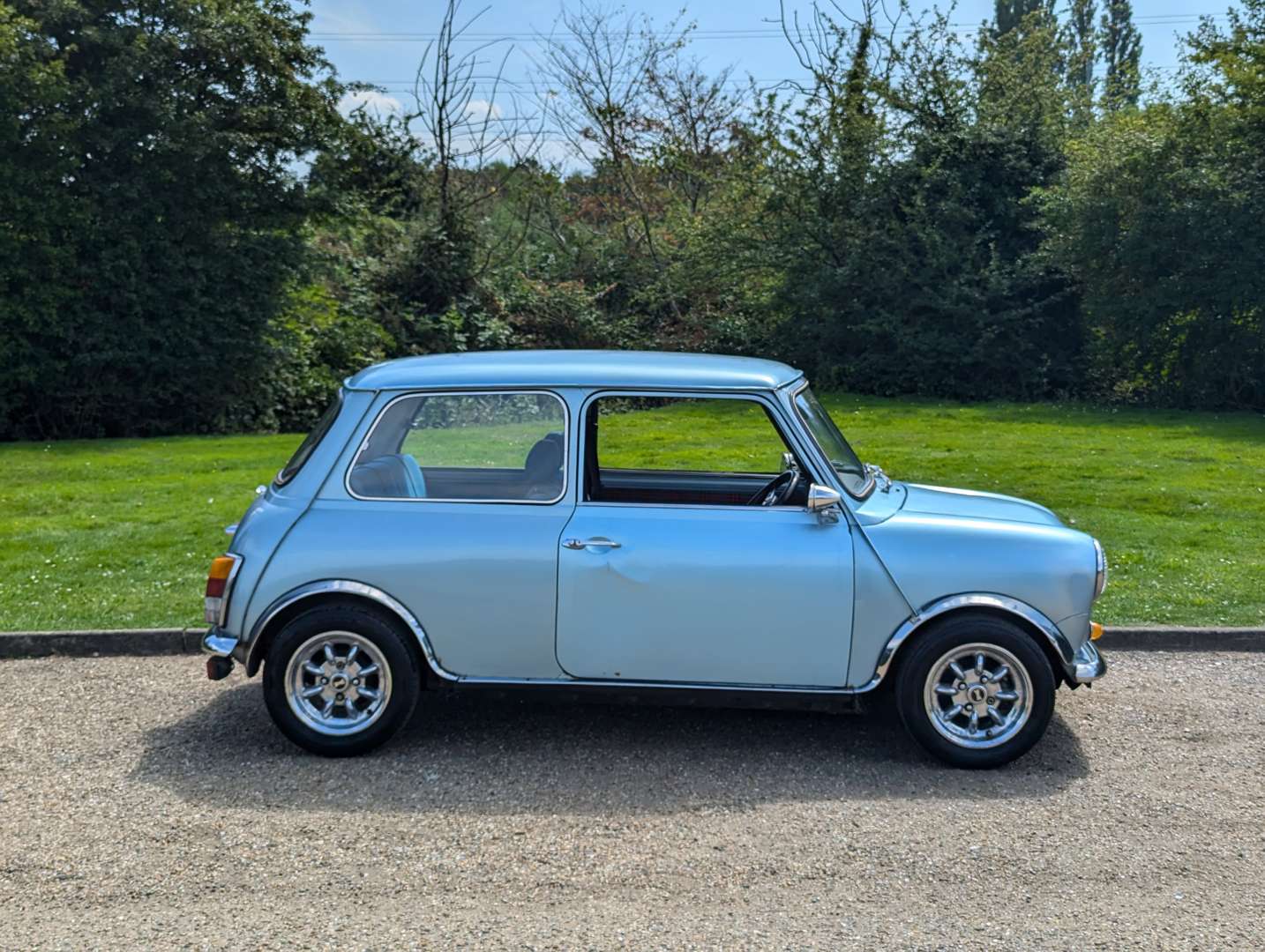 <p>1982 AUSTIN MINI 1000 HLE</p>