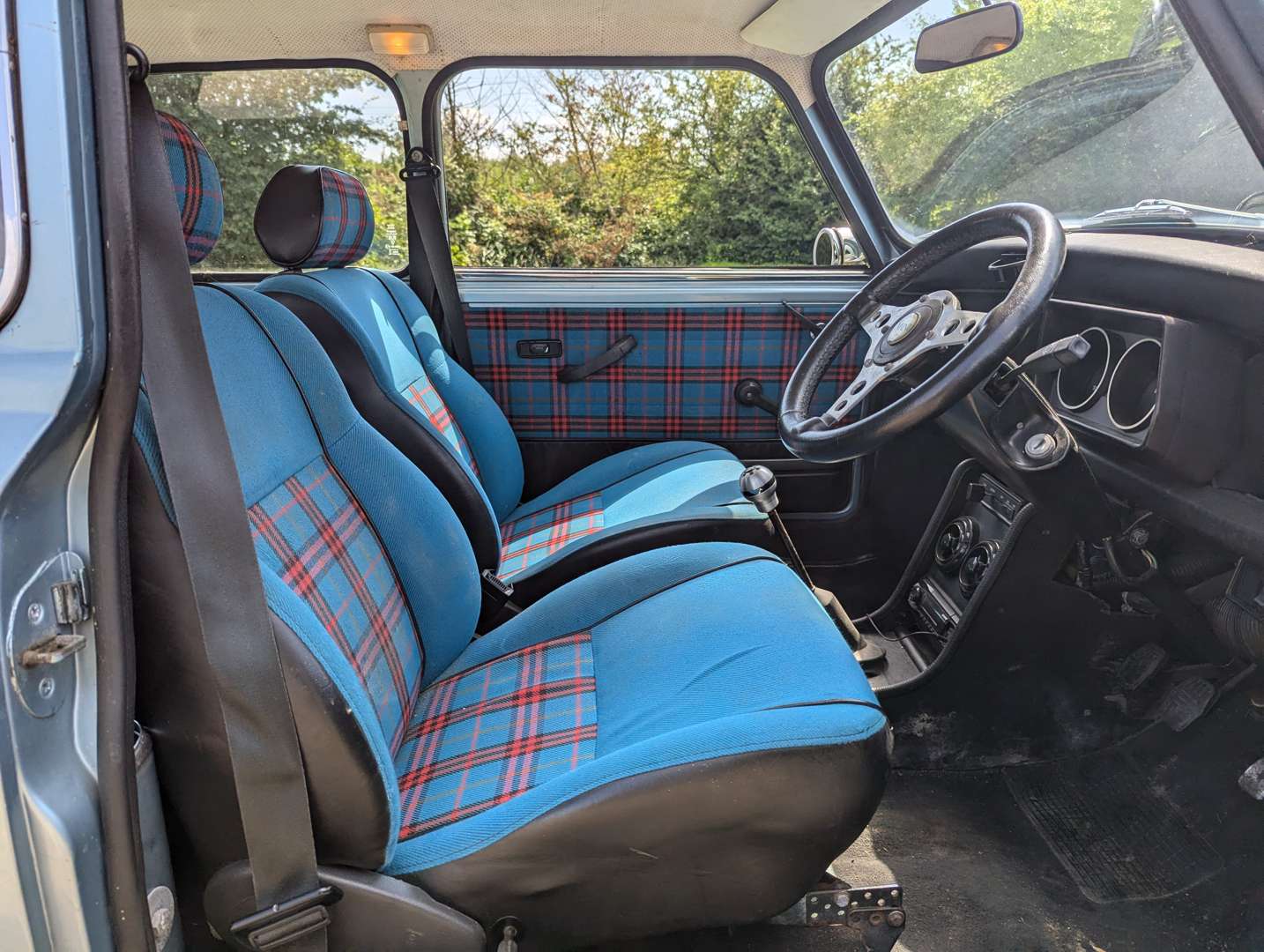 <p>1982 AUSTIN MINI 1000 HLE</p>