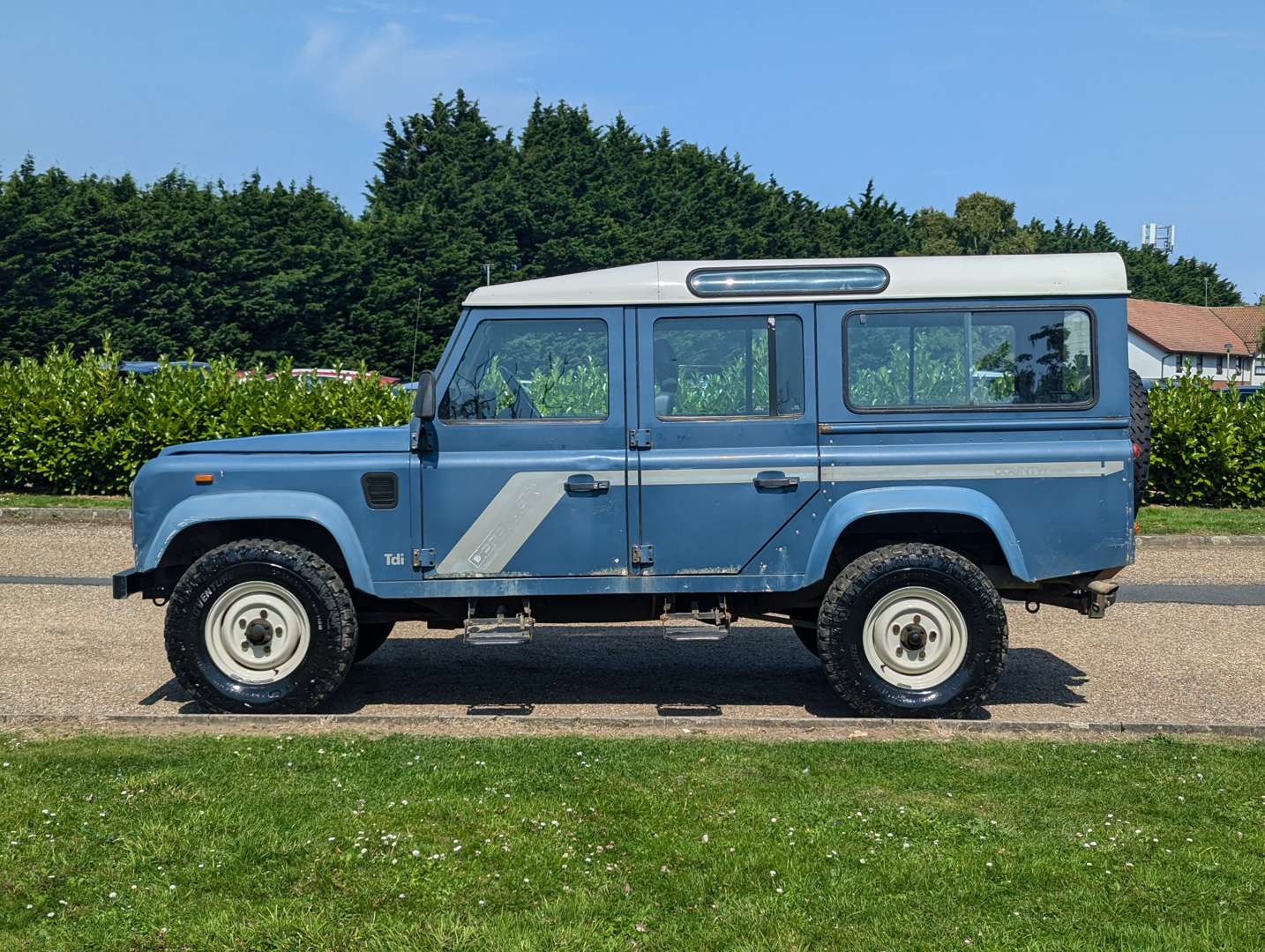 <p>1993 LAND ROVER 110 DEFENDER TD</p>