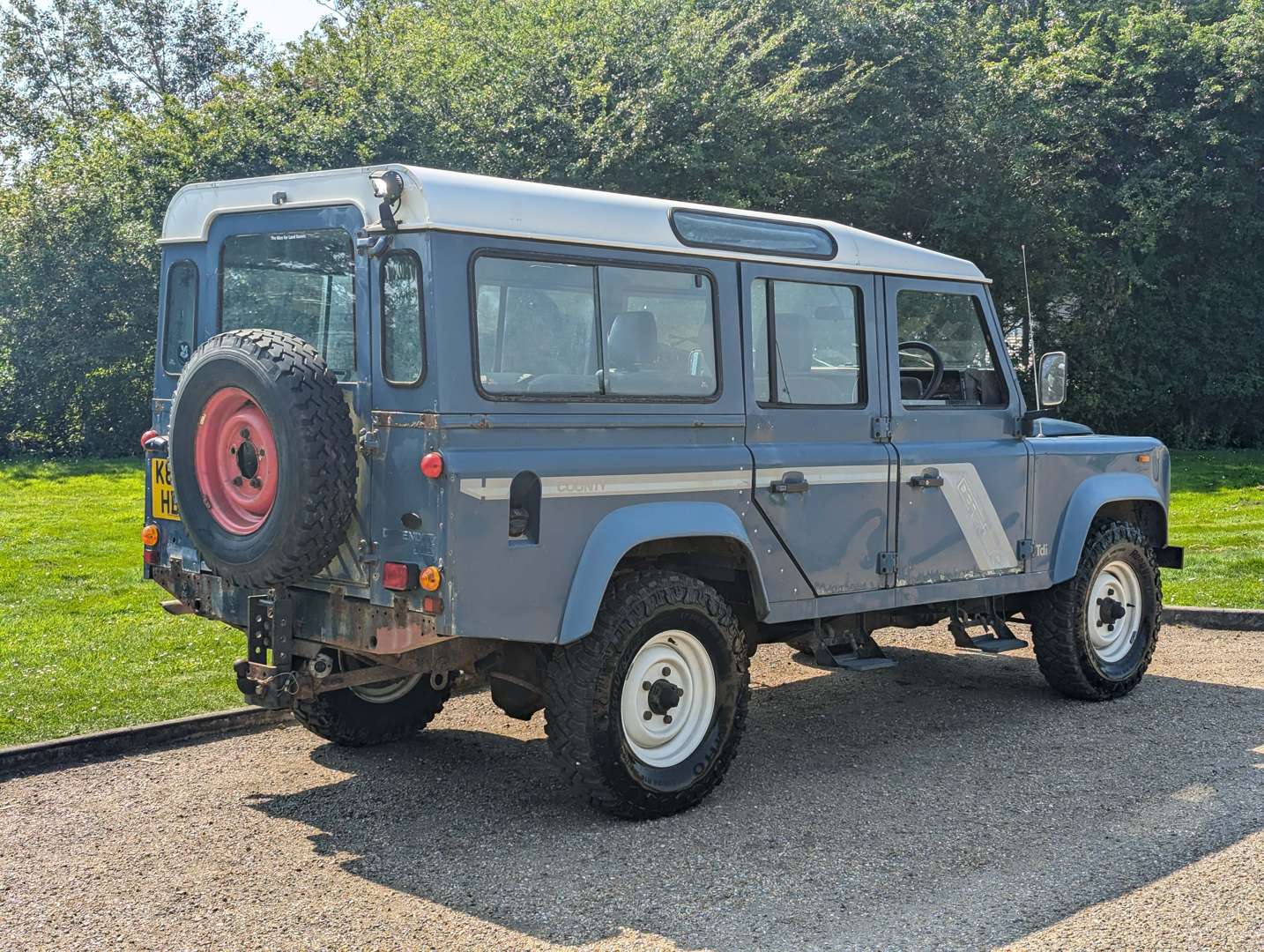 <p>1993 LAND ROVER 110 DEFENDER TD</p>